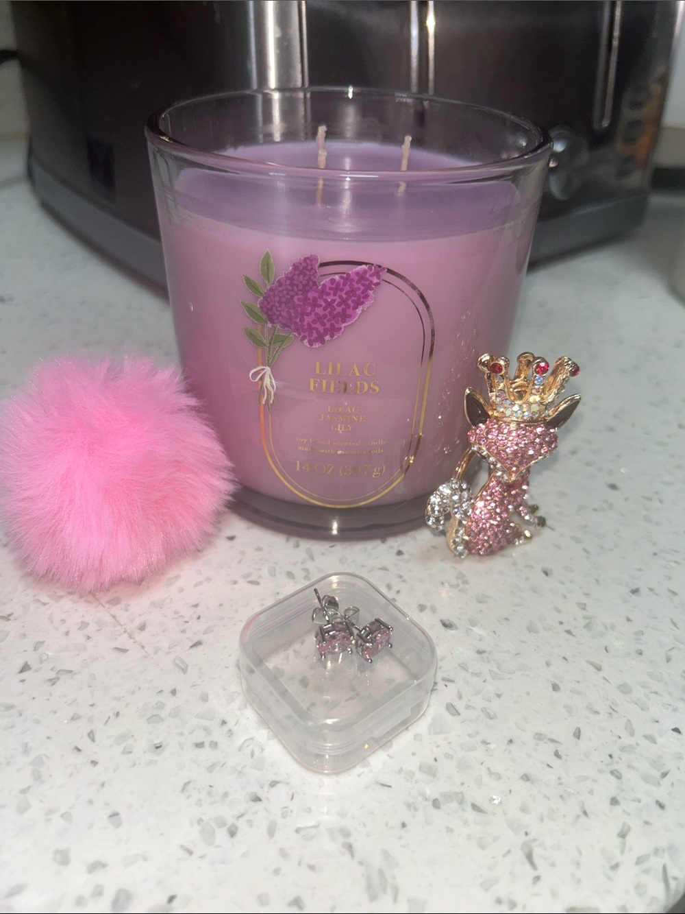 Sonoma Lilac Candle with Pink Accents